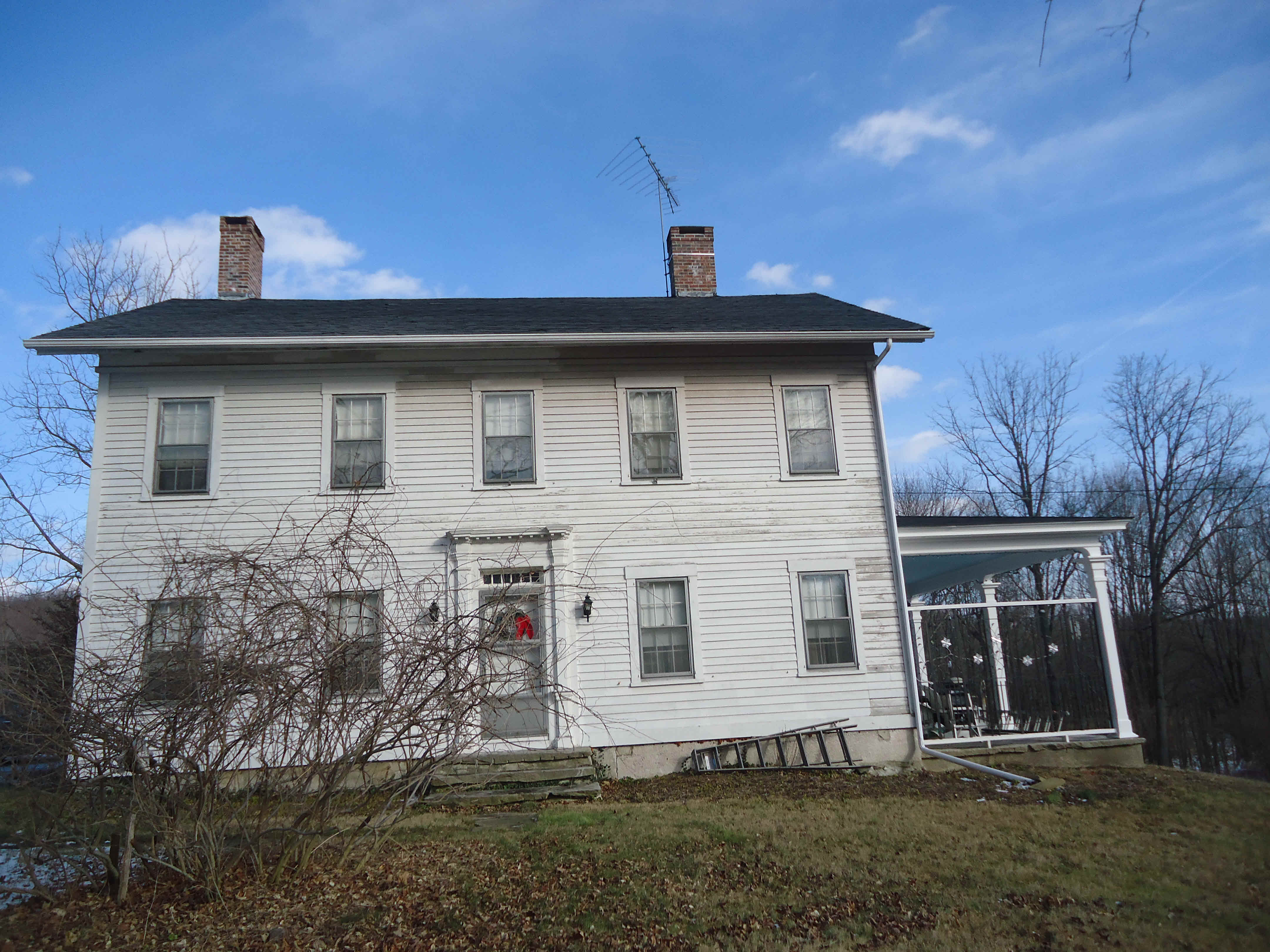 Building photograph for 29 CURTIS RD